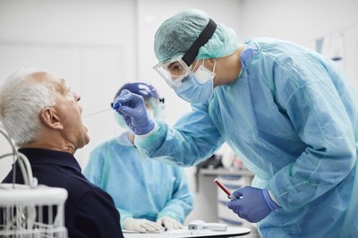 Ondersteuning voor sneller testen personeel zonder klachten