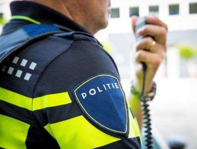 Boze man rijdt apotheek binnen in Culemborg